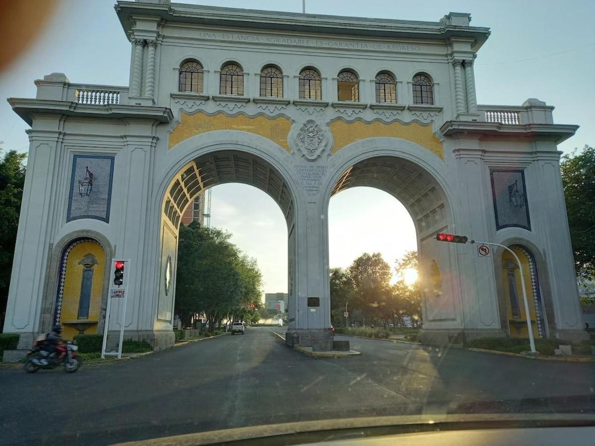 Tu Estancia Guadalajara Esterno foto